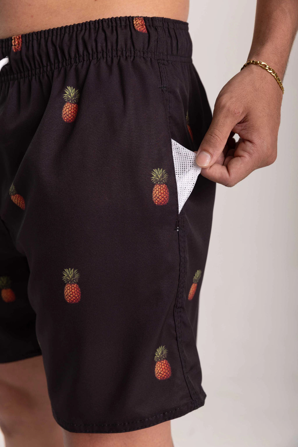 Short Elastano Abacaxi — Preto