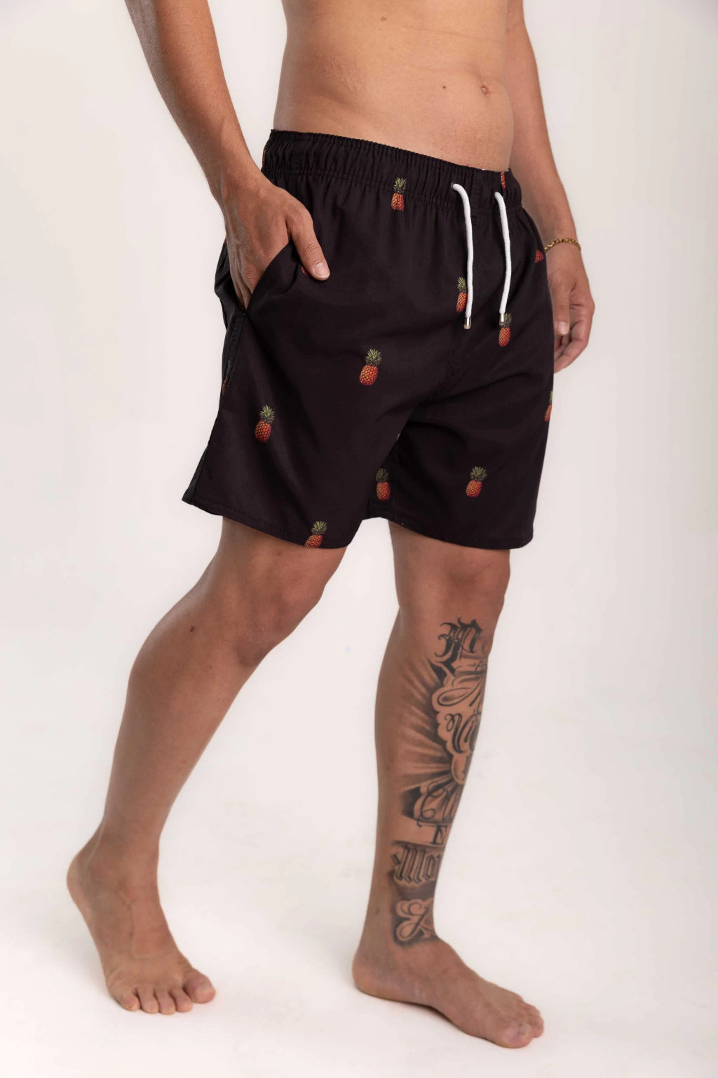 Short Elastano Abacaxi — Preto