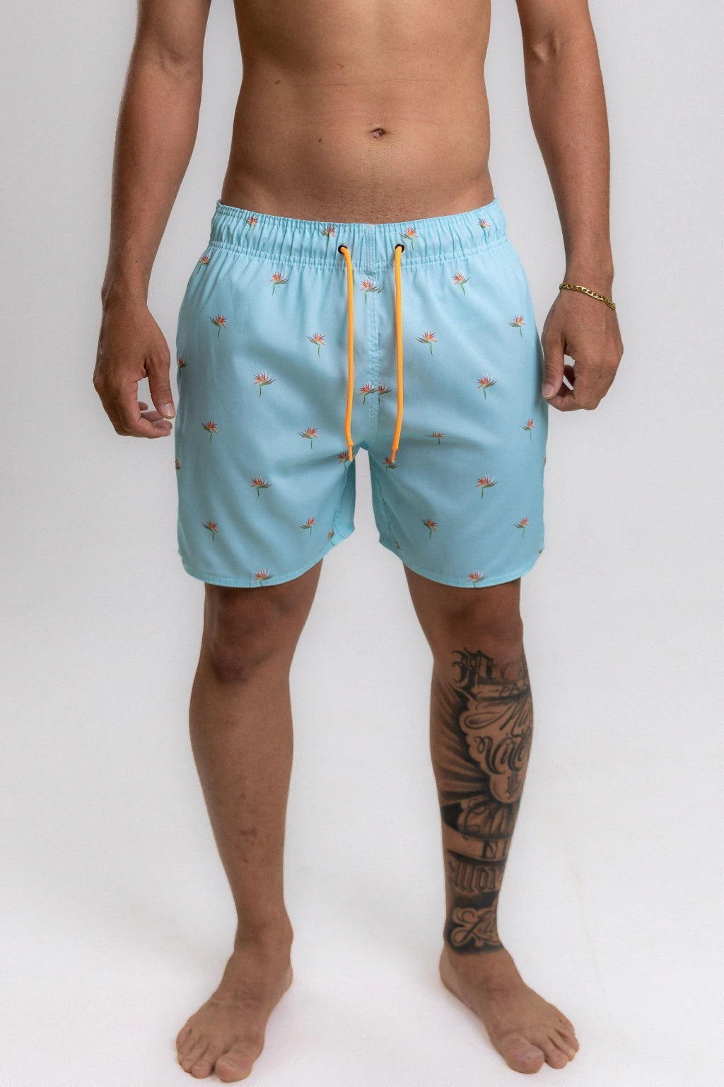 Short Elastano Maldivas — Azul claro