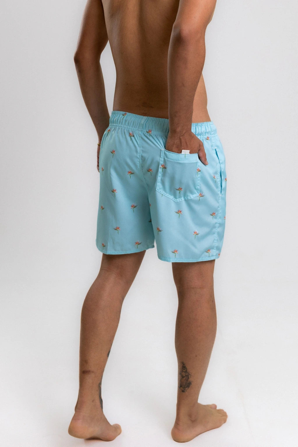 Short Elastano Maldivas — Azul claro