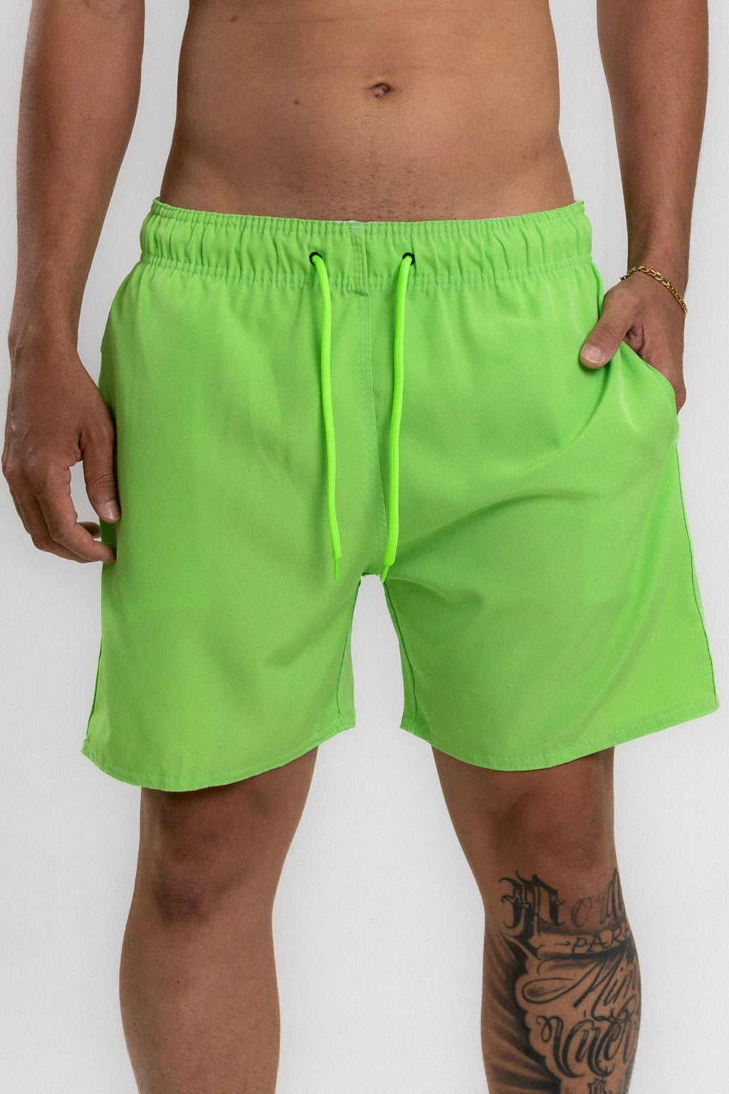 Short Elastano Verde Neon — Verde neon