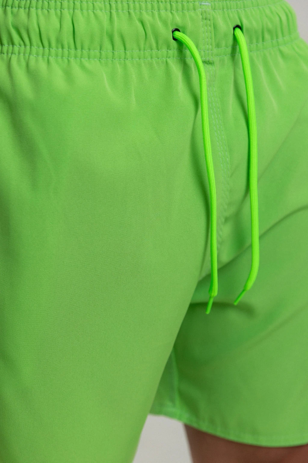 Short Elastano Verde Neon — Verde neon