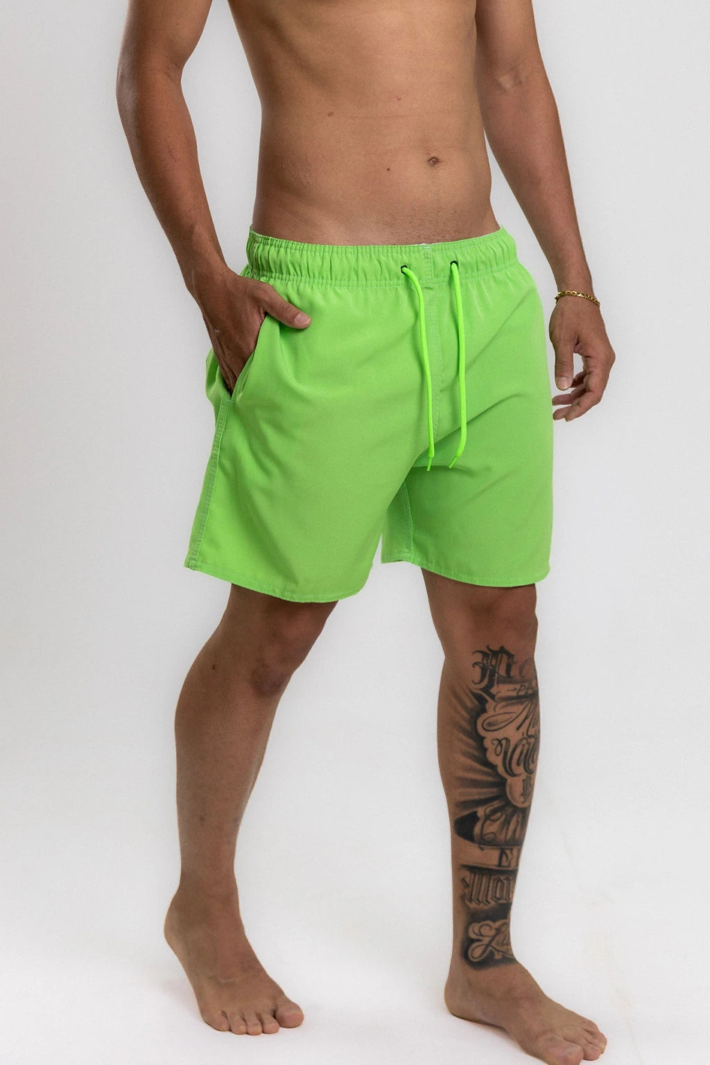 Short Elastano Verde Neon — Verde neon
