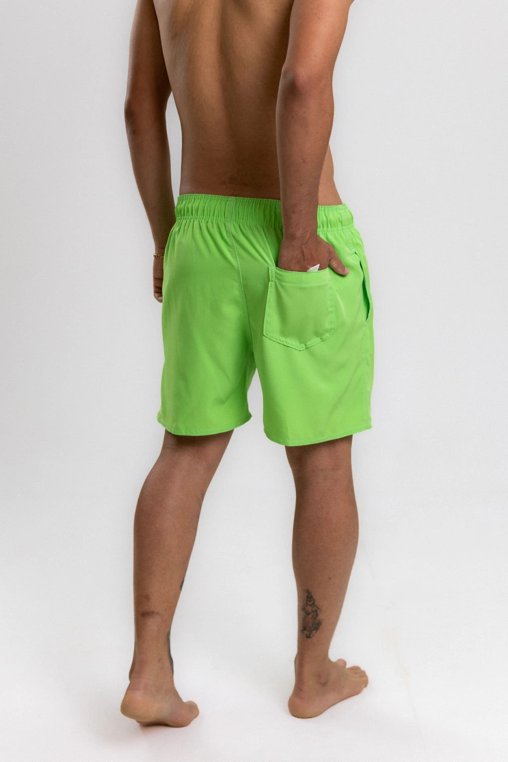 Short Elastano Verde Neon — Verde neon